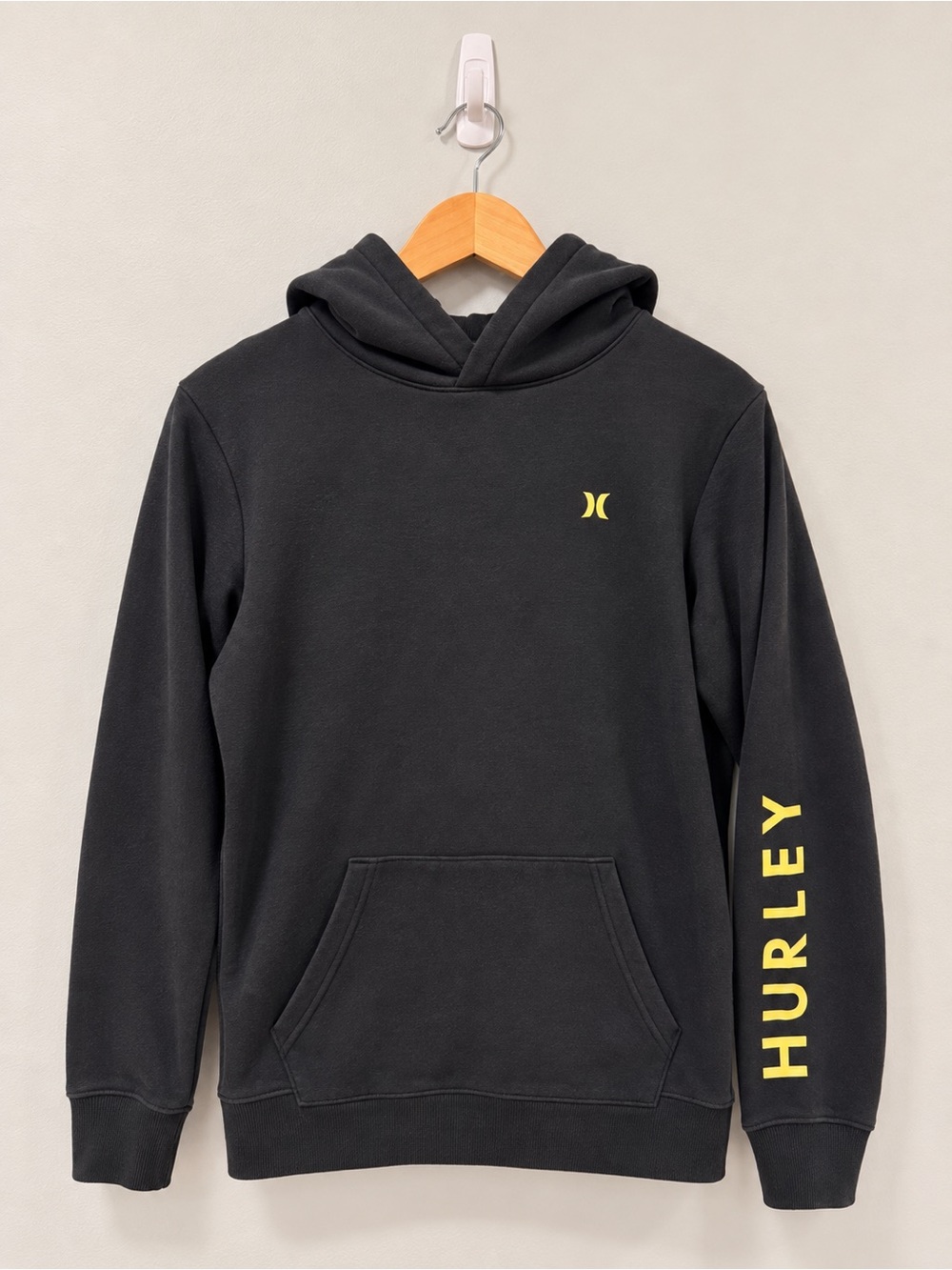 Hurley Black Mountain Graphic Pullover Hoodie Boys XL 18/20